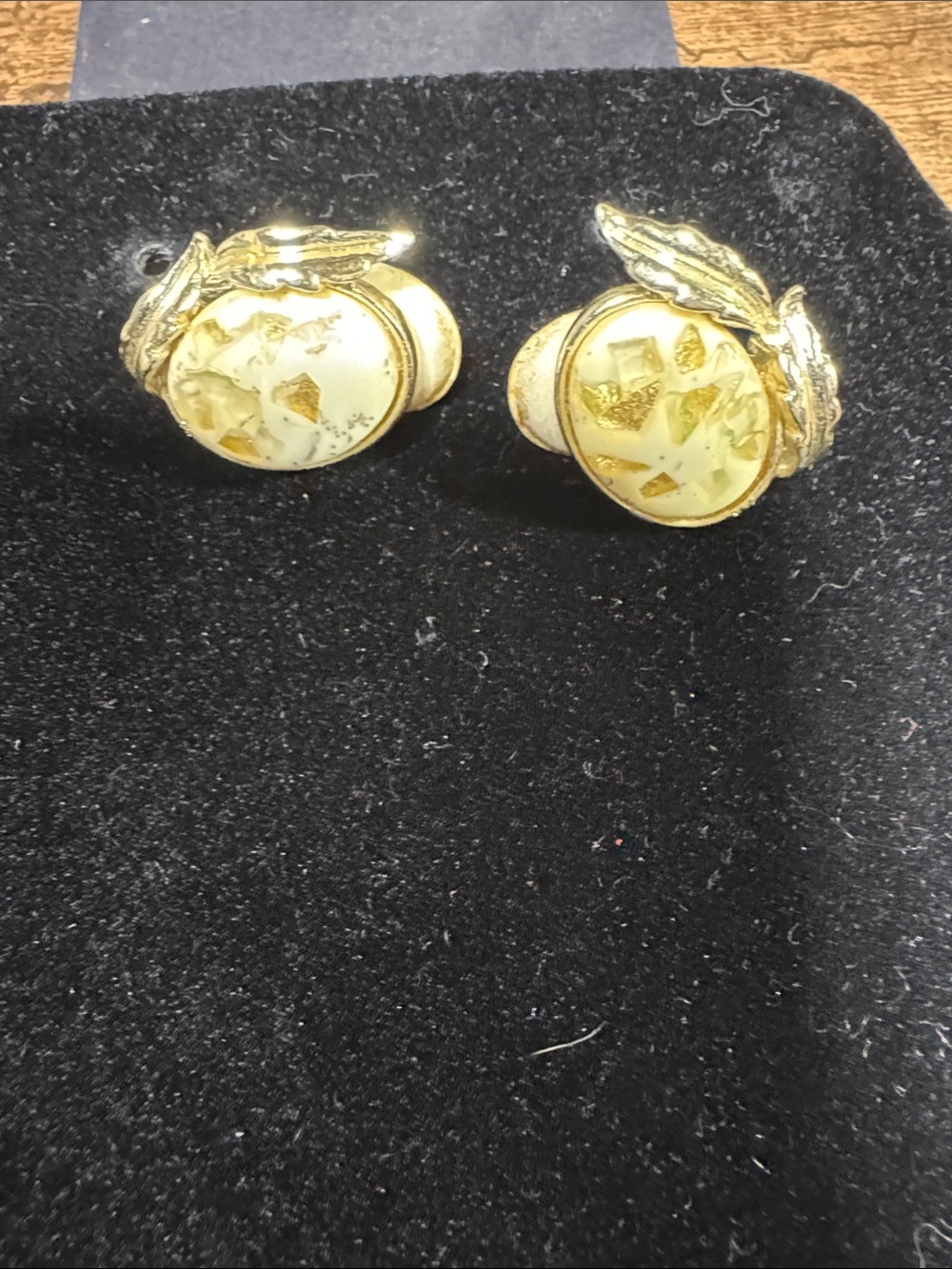 Coro Gold and White Fleck Round Clip Earrings